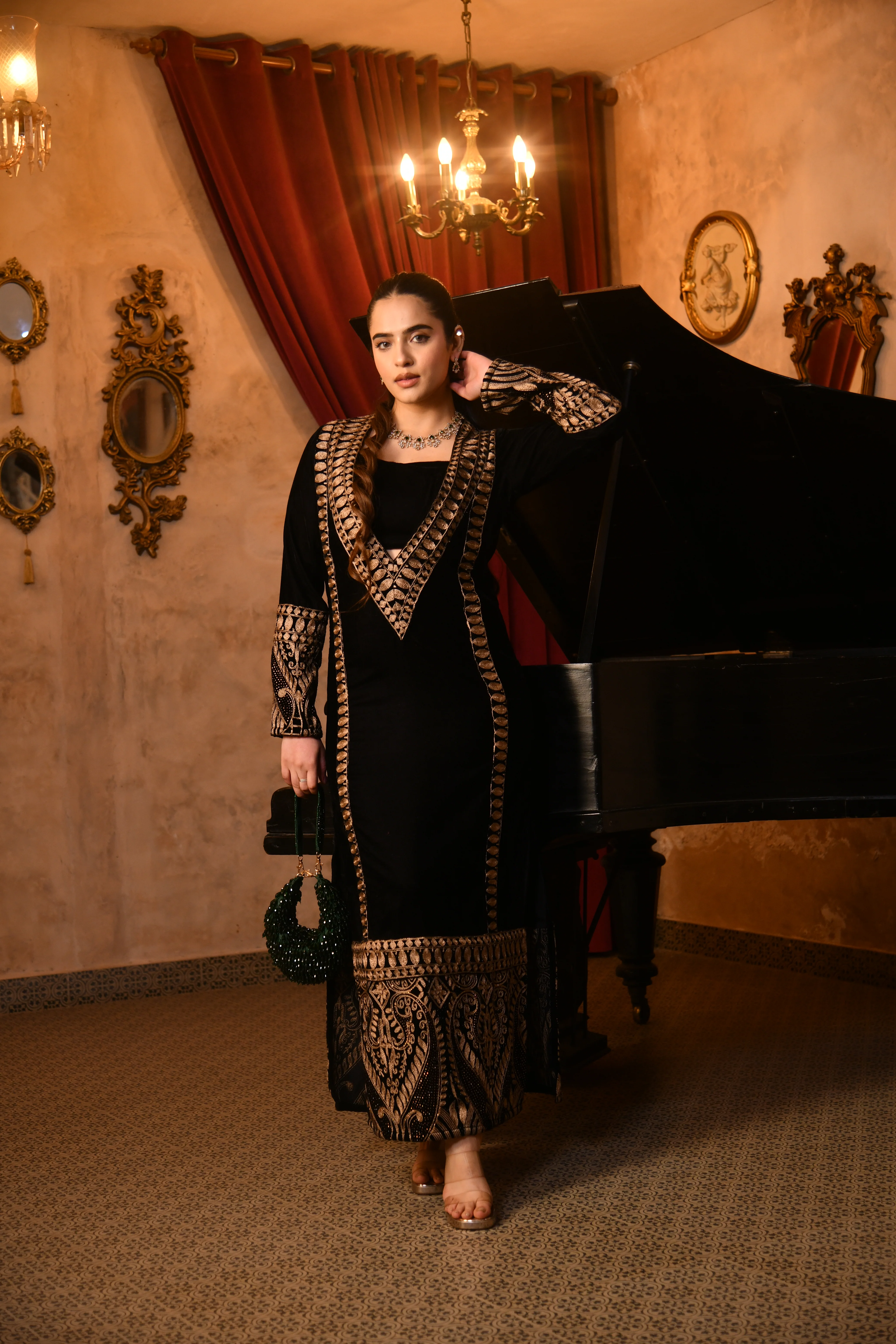 Black Velvet Kaftan - Image 10