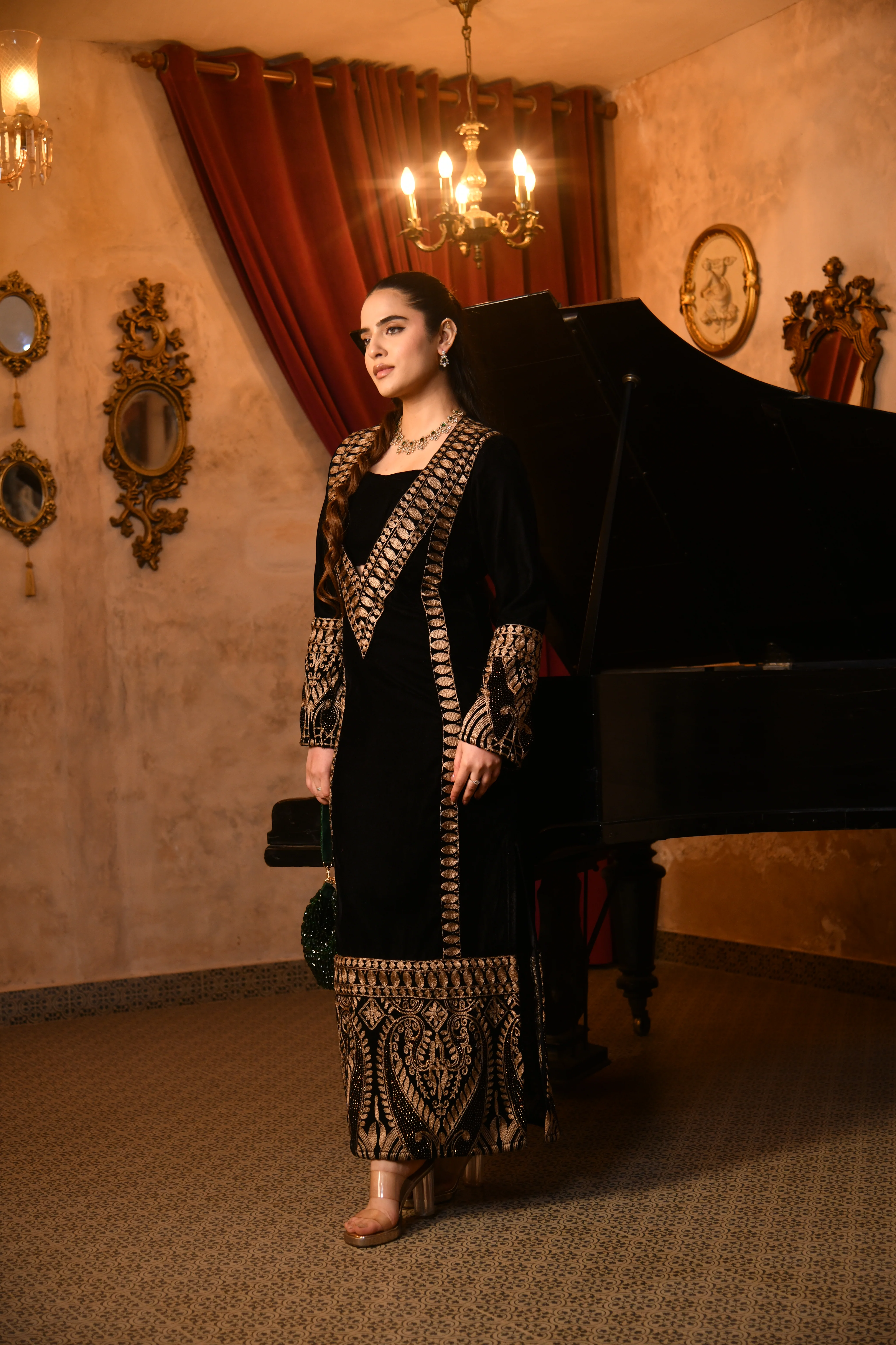 Black Velvet Kaftan - Image 11