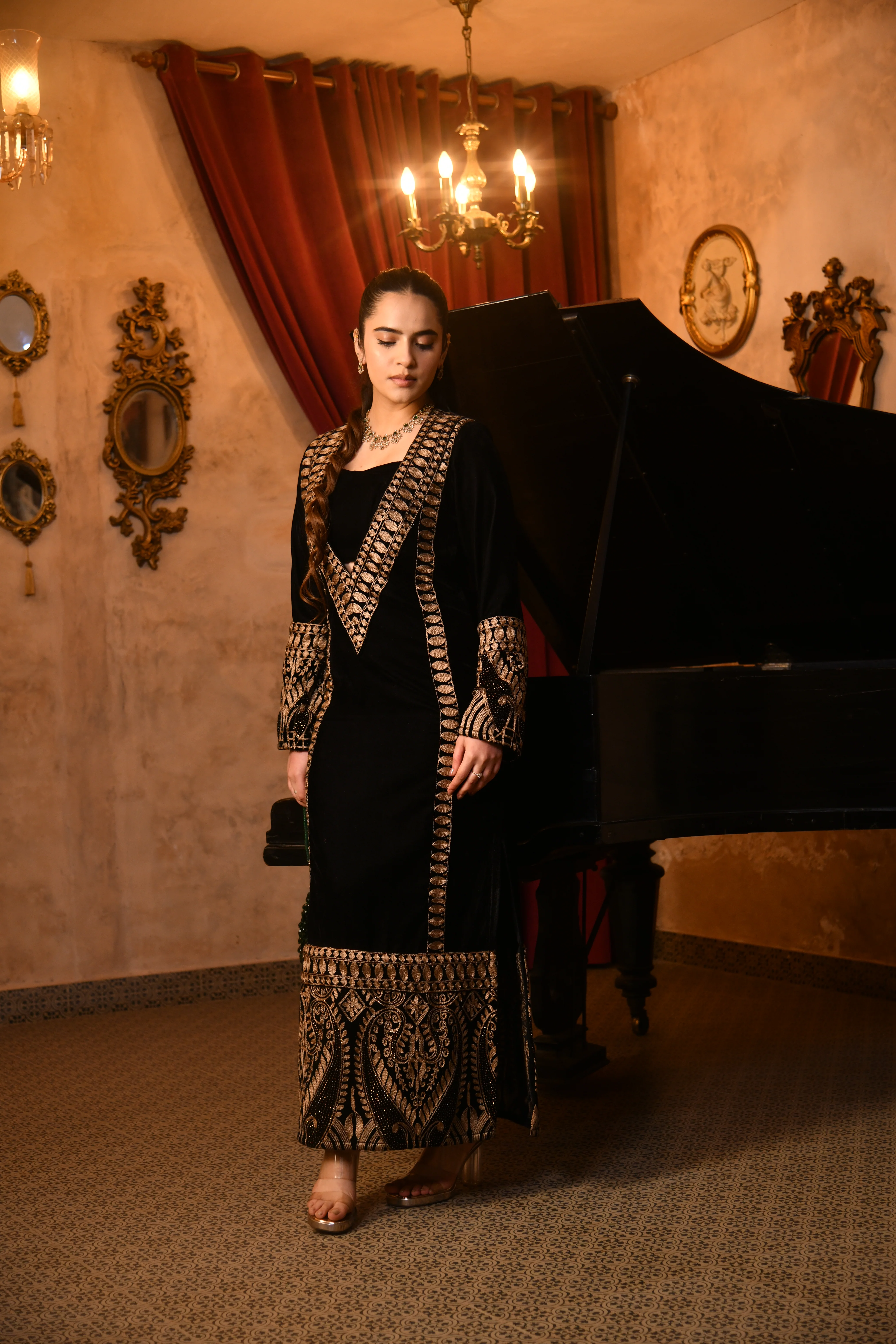 Black Velvet Kaftan - Image 12