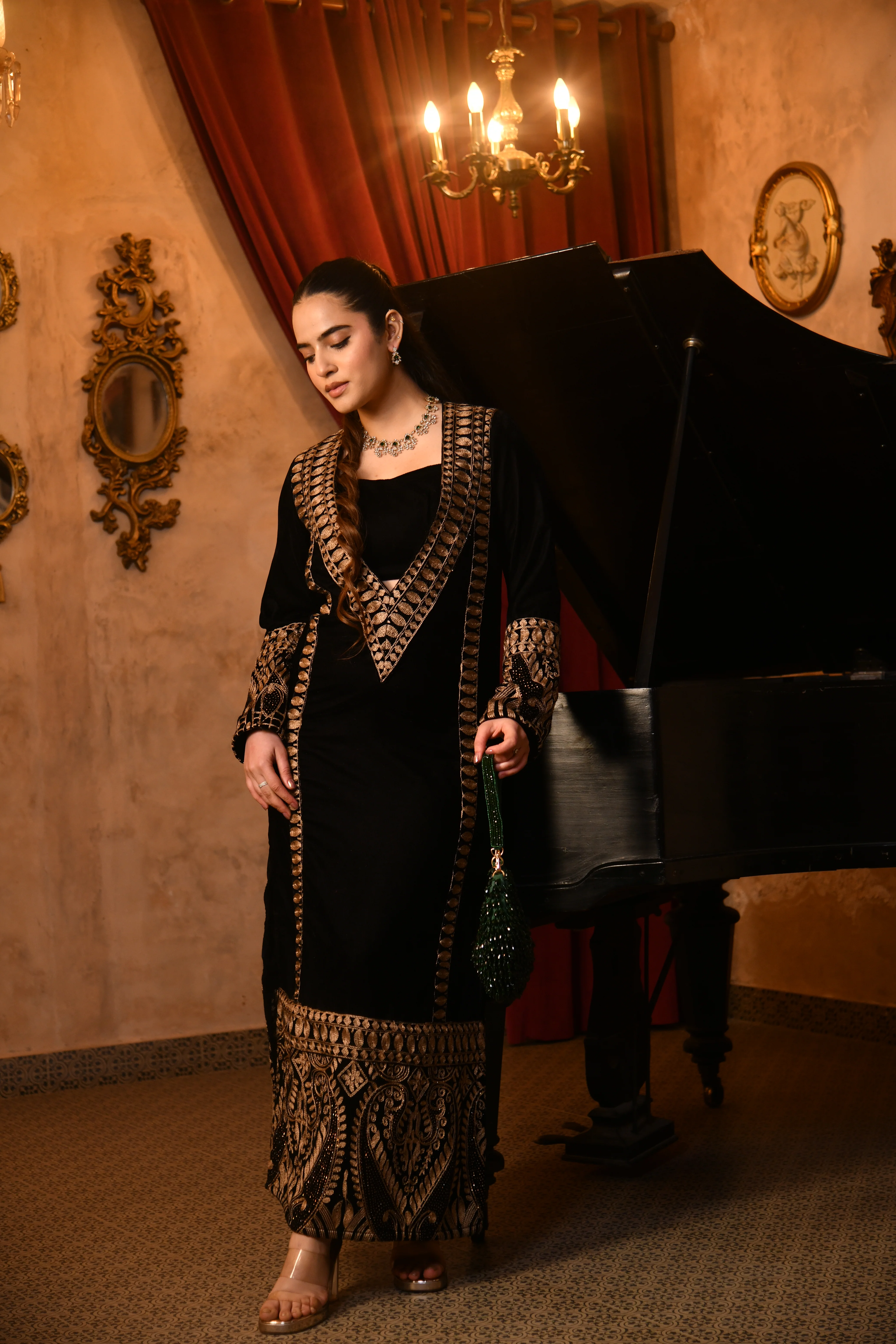 Black Velvet Kaftan - Image 14