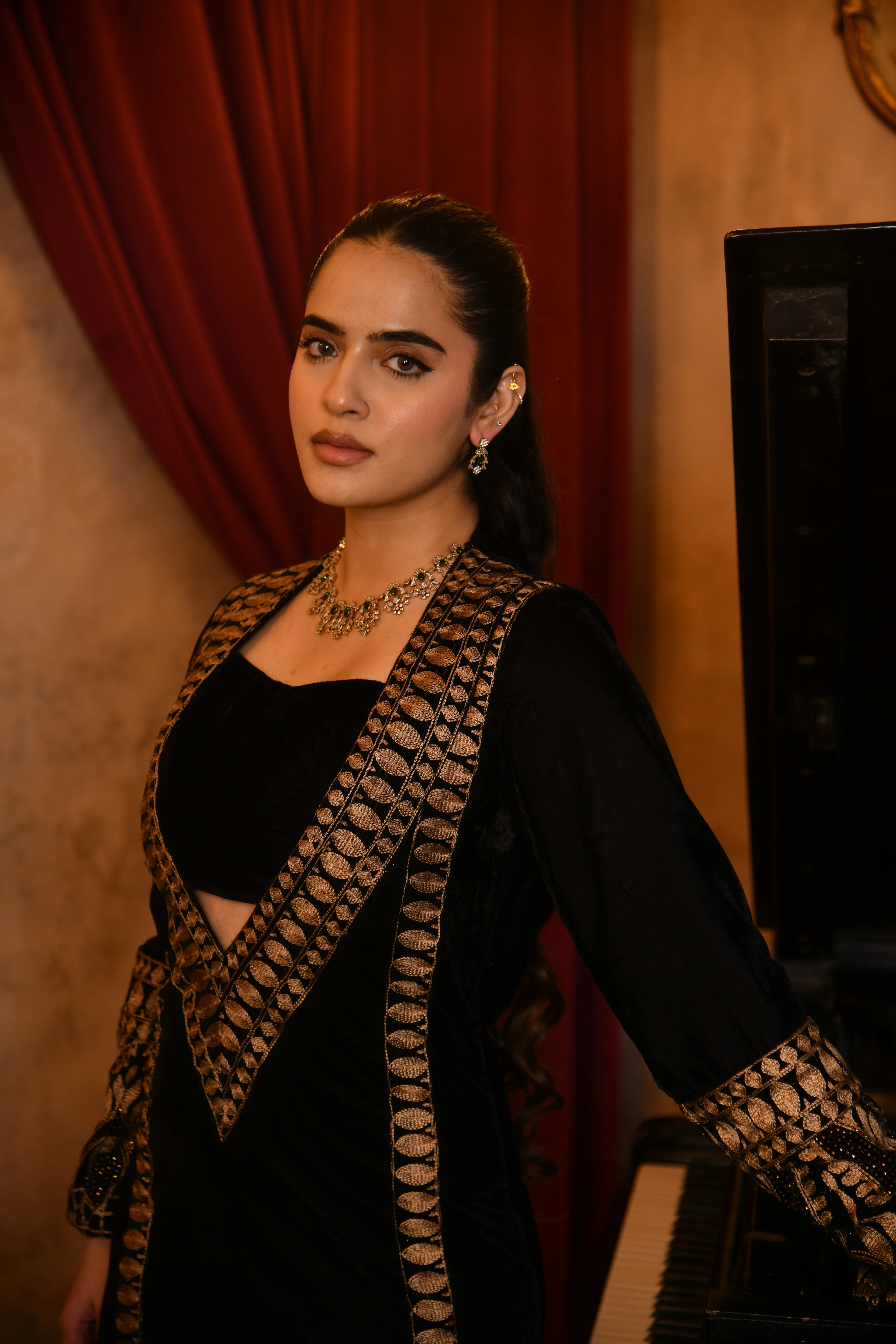Black Velvet Kaftan - Image 9