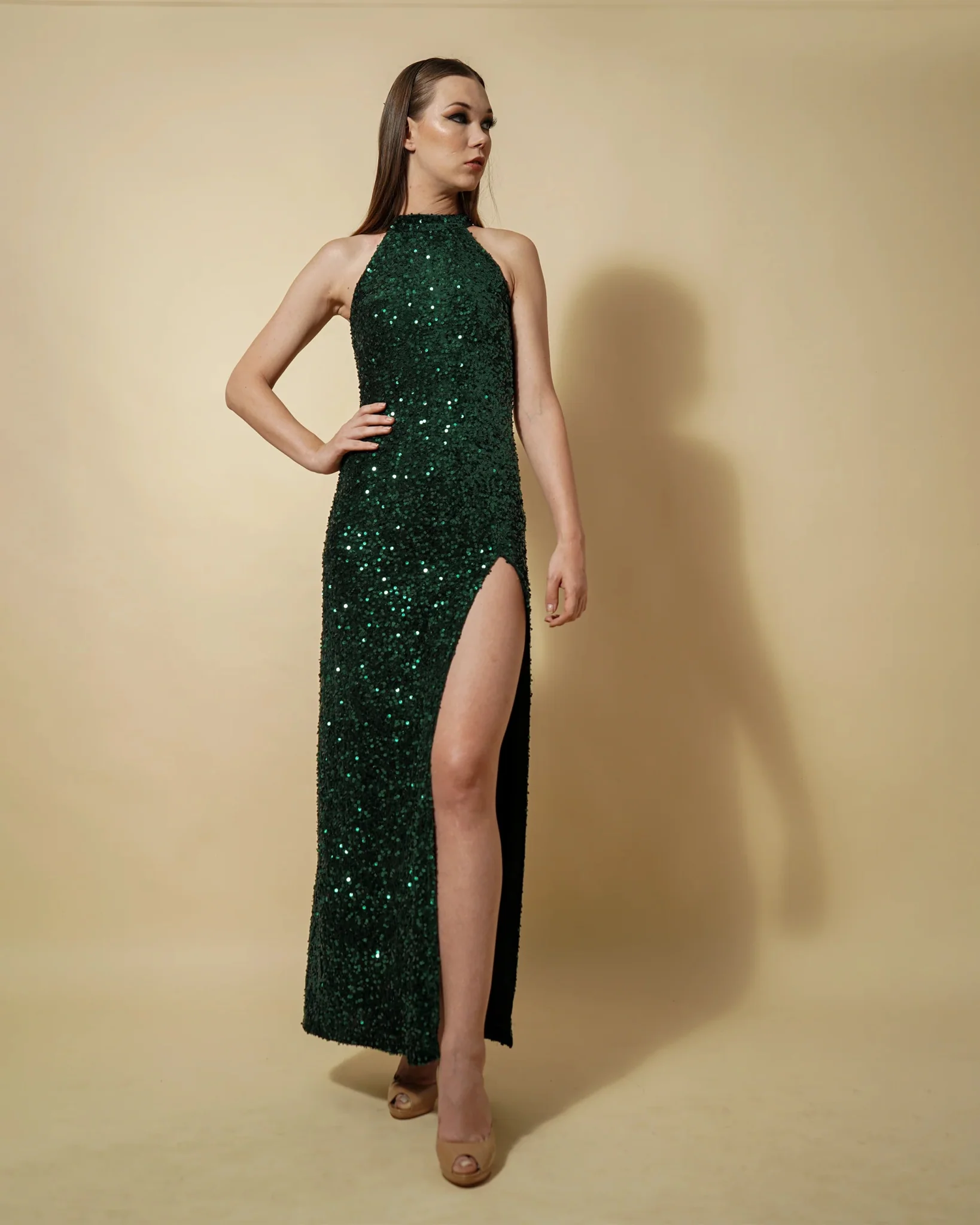 CHARLOTTE GOWN (EMERALD GREEN) - Image 3