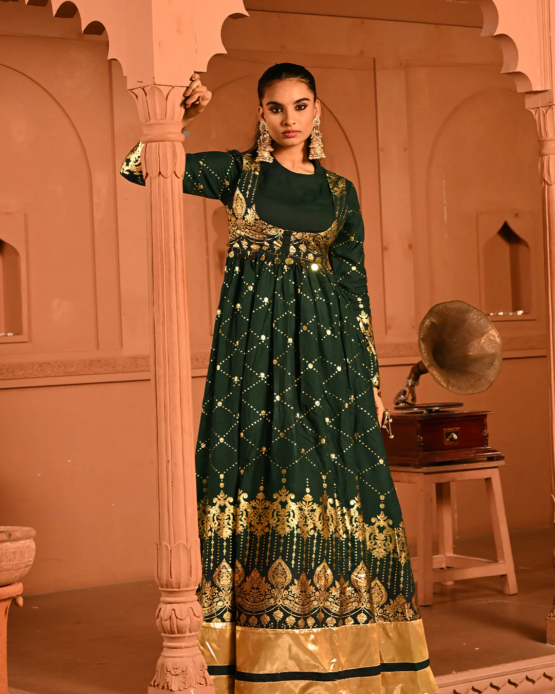 Green sitara Anarkali - Image 7