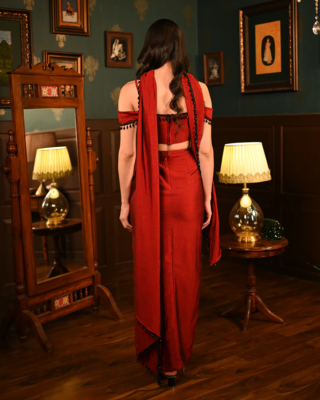 Red Slit Saree coord - Image 9
