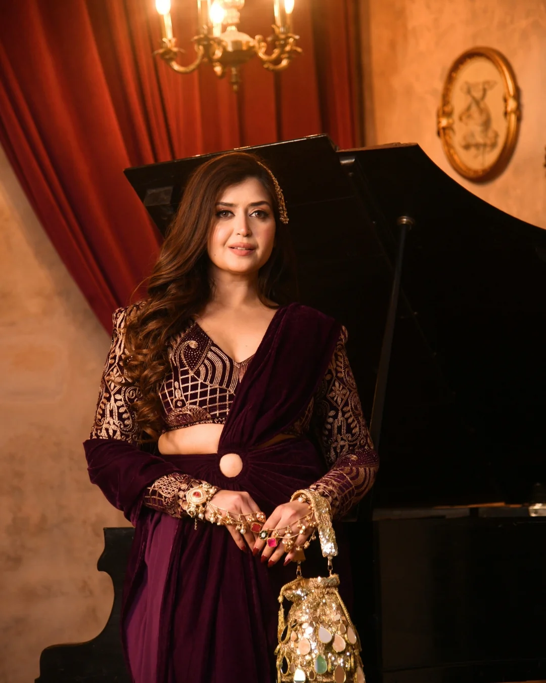 Violet Velvet Saree - Image 9